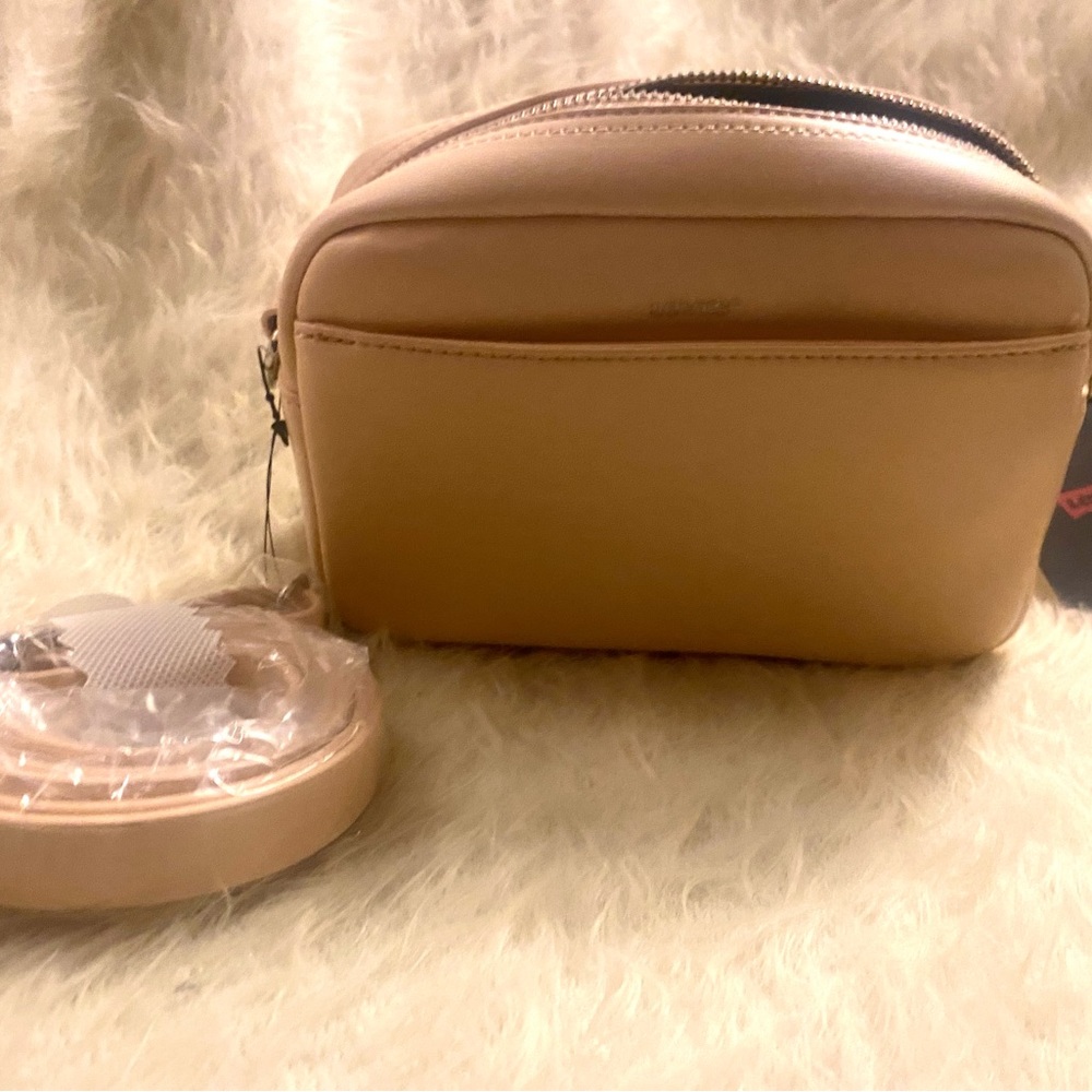 Levi’s Small Blush Purse NWT